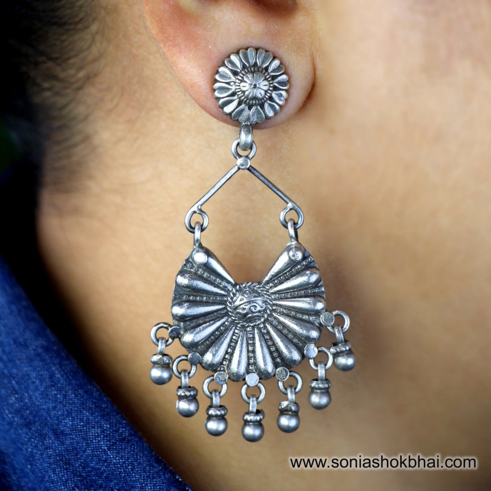 Long Antique Earing