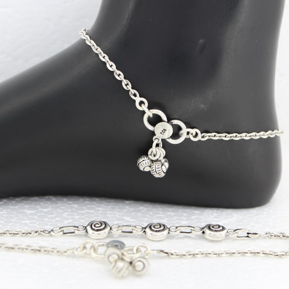 3 Round With Chain Anklet