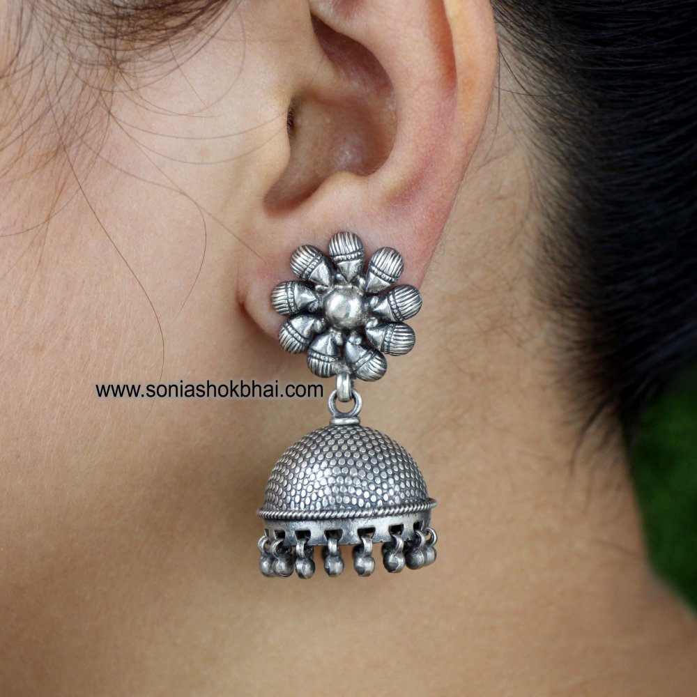 Flower with Joomer Antique Earring 