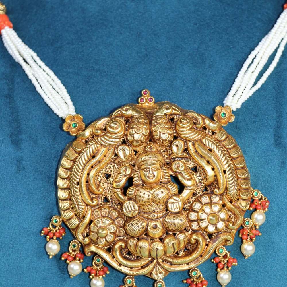 temple jewellery